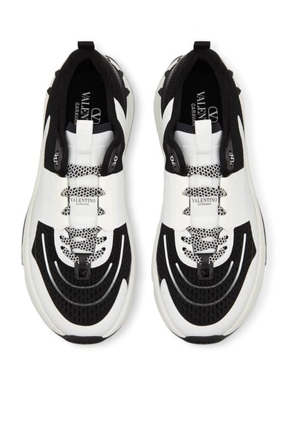 Runway
Valentino Garavani
True Act panelled sneakers